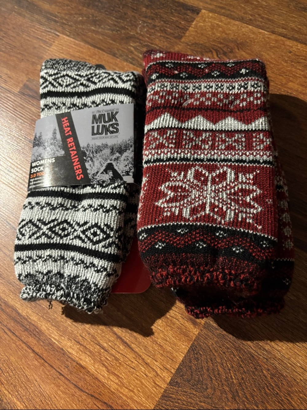 Muk Luks Women's - Red, Black & White Patterns